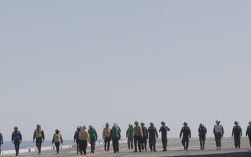 11th MEU Marines, Sailors Conduct Flight Deck Operations Aboard USS Boxer