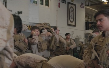 QUART 26.2 B-Roll: 3rd AA Bn. conduct Ship to Shore operations with 2nd Bn., 4th Marines onboard USS Makin Island