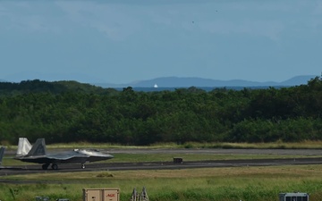 F-22s Depart Puerto Rico