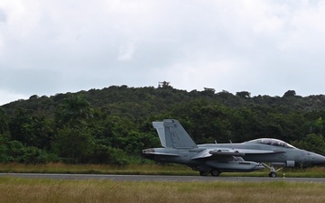 251217_F-18s_takeoff_over_Puerto_Rico_BROLL
