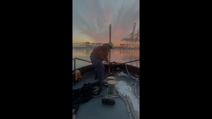 CGC Hawser Departs Bayonne to Conduct Icebreaking Operations in New York Harbor