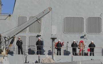 USS Truxtun (DDG 103) Departs Naval Station Norfolk for Deployment