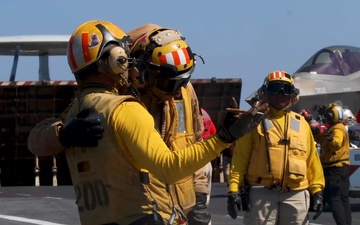 Abraham Lincoln Conducts Routine Flight Operations