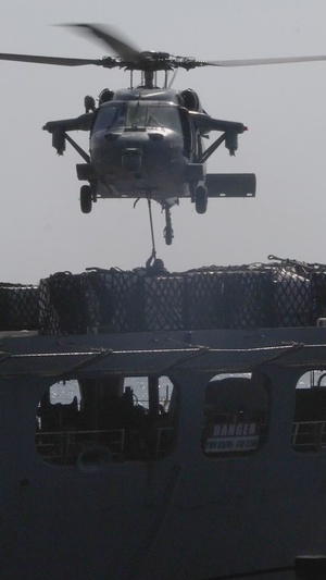 Abraham Lincoln Conducts Replenishment-At-Sea with Henry J. Kaiser