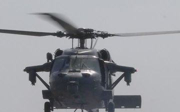 Abraham Lincoln Conducts Replenishment-At-Sea with Henry J. Kaiser