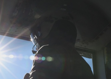 Marines With HMH 461 Participate in Air Logistics Course