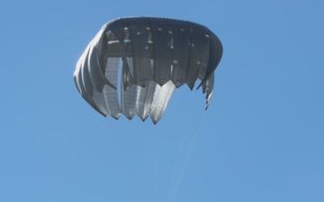 Marines With HMH 461 Participate in Air Logistics Course