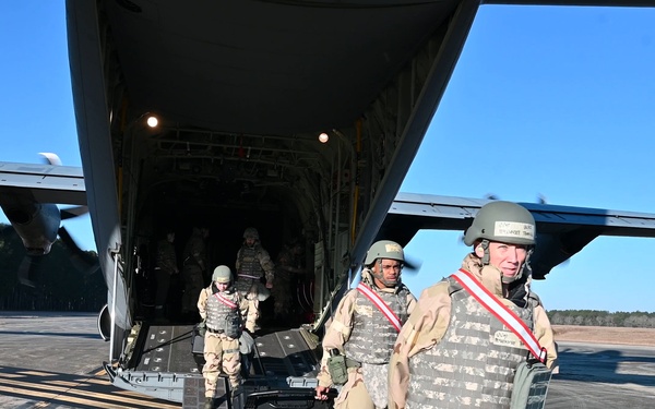 165th Airlift Wing employment exercise reinforces CBRN decontamination procedures