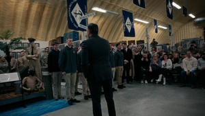 SW Gives Oath of of Enlistment at Seabees Museum