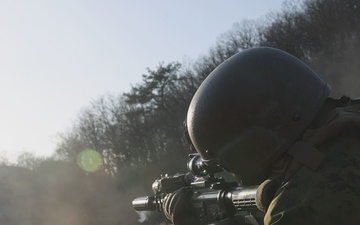 Marines Conduct Live Fire Team Attacks during Korea Viper 26.2
