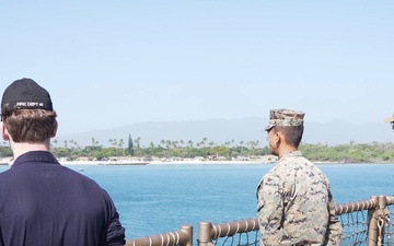 U.S. Marines, Sailors aboard USS Ashland Man the Rails at Joint Base Pearl Harbor-Hickam
