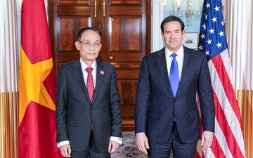 Secretary of State Marco Rubio meets with Vietnamese Foreign Minister Le Hoai Trung