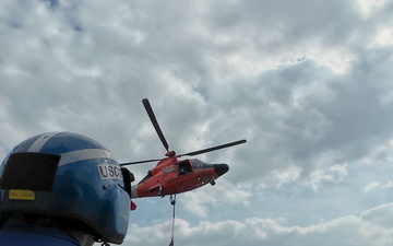 Coast Guard Air Station Houston pilots conduct external load training at Ellington Field