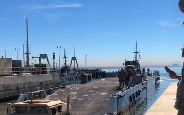 U.S. Navy Reservist support ACB-1