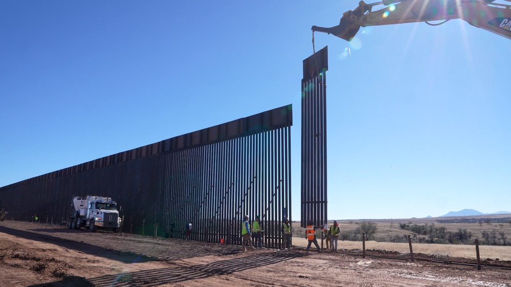 DVIDS - Video - B-Roll of Smart Border Wall Construction