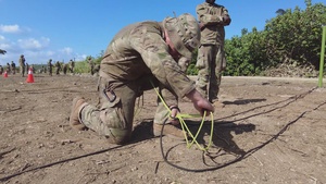 Jungle Operations Training Course - Panama 26-04: Z-Pully and Rope Bridge