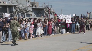 USS Gettysburg (CG 64) returns to Naval Station Norfolk