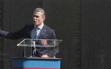 SECWAR attends National Vietnam War Veterans Day Observance Ceremony