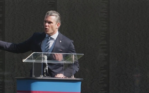 SECWAR attends National Vietnam War Veterans Day Observance Ceremony