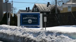 Maine National Guard supports Rhode Island blizzard response efforts