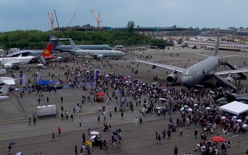 U.S. reaffirms their vital presence in the Pacific, Singapore Airshow 2026