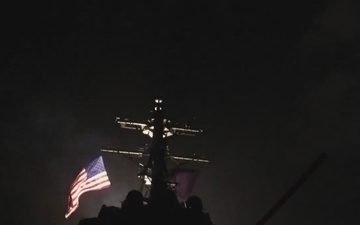 USS Pinckney (DDG 91) fires TLAM