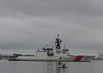 Coast Guard Cutter Munro crew returns home after 119-day, multi-mission patrol