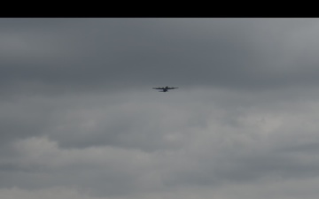 U.S., Japan conduct joint airborne operations during Airborne 26