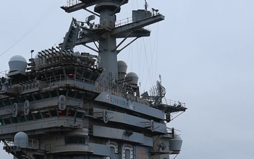 Nimitz Departs Bremerton