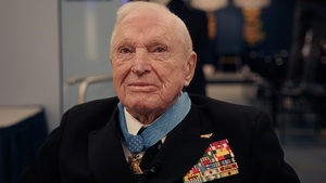 SW Hegseth Hosts MoH Recipient Capt. William's HoH Induction