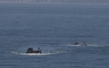 Marines conduct multiple splashes aboard USS Arlington during TCAT 26.1