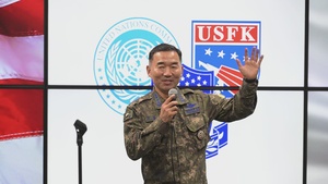 B-Roll: ROK Joint Chiefs of Staff chairman tours CP TANGO