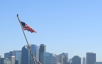 Sailors Perform Maintaince Aboard USS NImitz