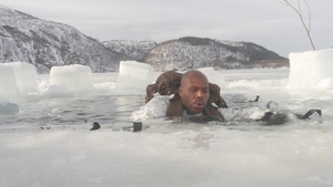 CORE26 | U.S. Marines, Sailors Execute Cold Plunge for Arctic Exercise