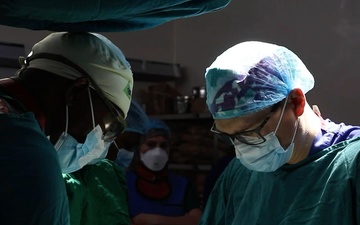 B-roll: US, Tanzania medical professionals conduct orthopedic surgery during Justified Accord 26