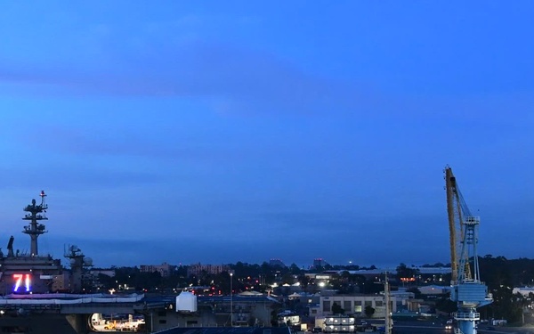 Nimitz Departs San Diego