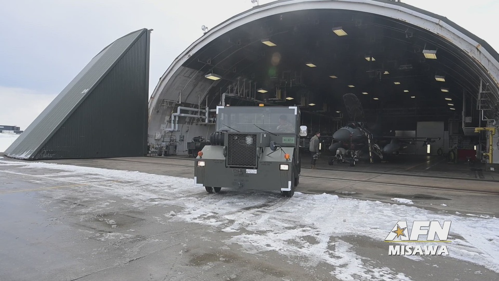 DVIDS - Video - The life of a Crew Chief at Misawa Air Base