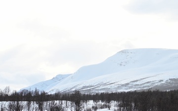 56th and 57th RQS execute CSAR training with Swedish Rangers