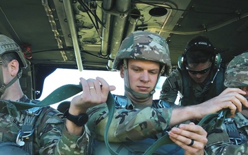5th Ranger Training Battalion Airborne Jump