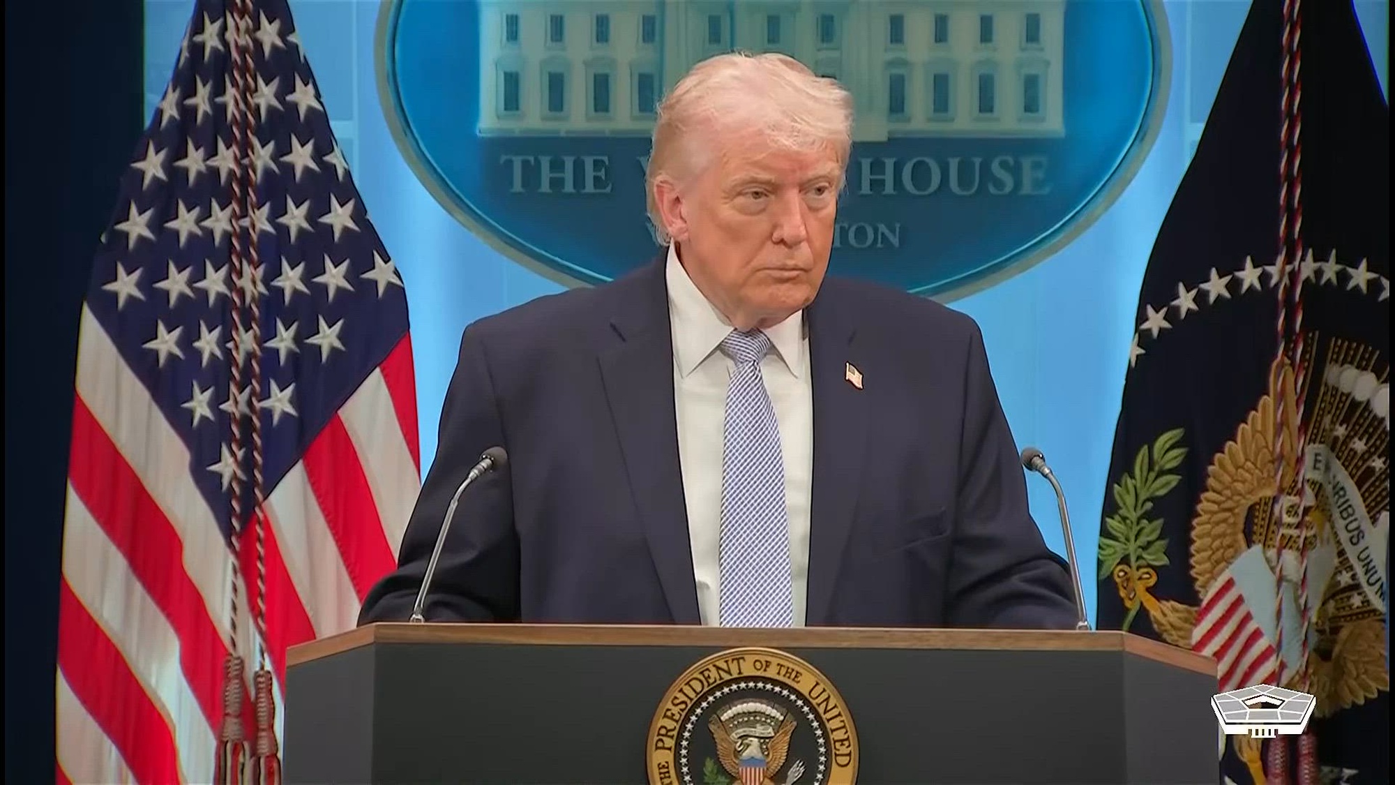 President Donald J. Trump briefs the media on Iran at the White House, April 6, 2026. He was joined by Secretary of War Pete Hegseth, Chairman of the Joint Chiefs of Staff Air Force Gen. Dan Caine and CIA Director John Ratcliffe.