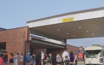 Robins Kids Participate in Operation KUDOS