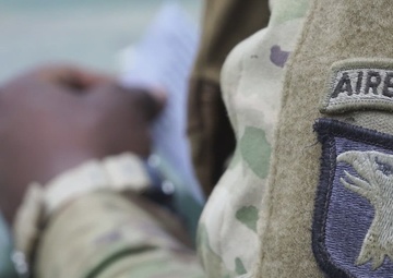 101st Electronic Warfare Soldiers operate the TEWS-I ISV at JRTC