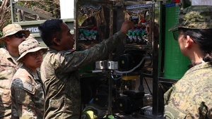 Sustaining the Force: 25th Infantry Division, Philippine Army Deliver Potable Water