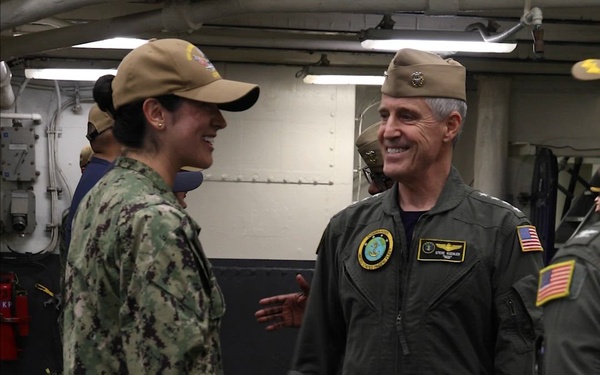 George Washington hosts Pacific Fleet