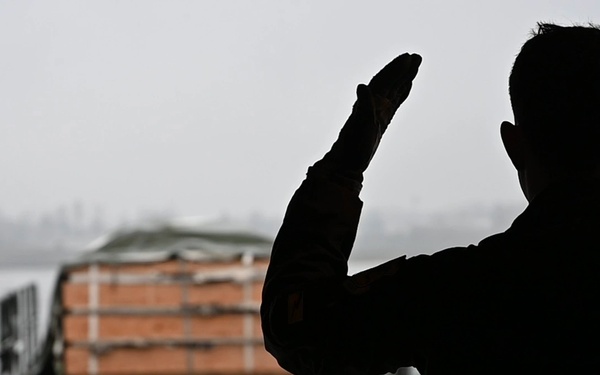 103d Aircrew loads cargo while conducting joint airborne training with 106th Special Operations