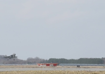 AFN Misawa Pacific Update - First F-35As arrive to Misawa Air Base