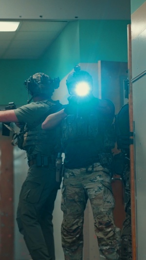 Reel: 1st SFG(A) Green Berets conduct close-quarters battle drills