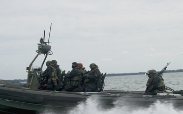 Korps Mariniers utilize BT-11 during live-fire training