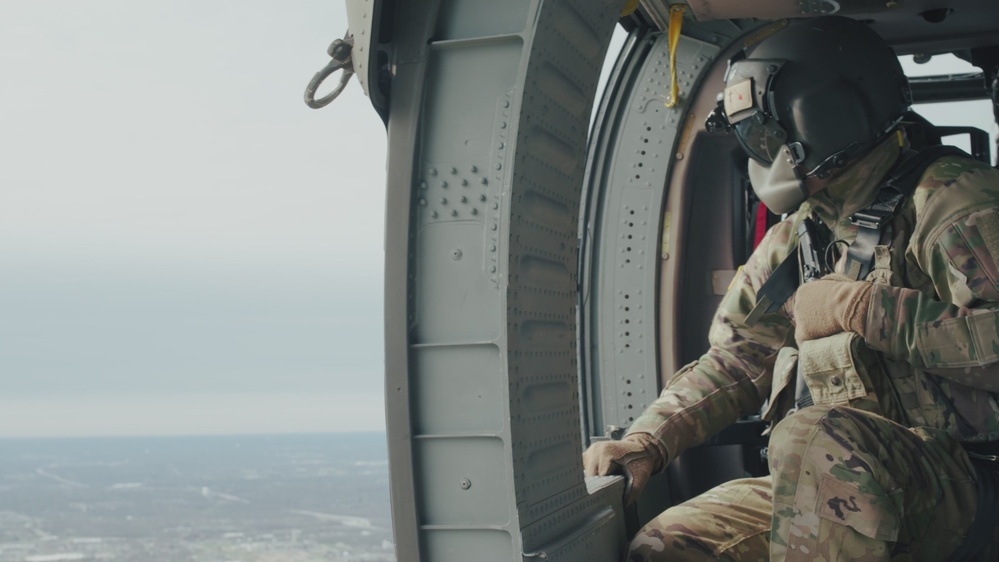 DVIDS - Video - 1-137th Aviation Regiment conducts airborne support ...
