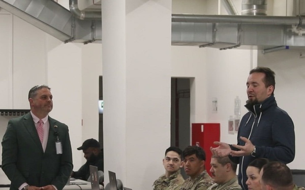 U.S. Army V Corps host physical security class with Polish Army